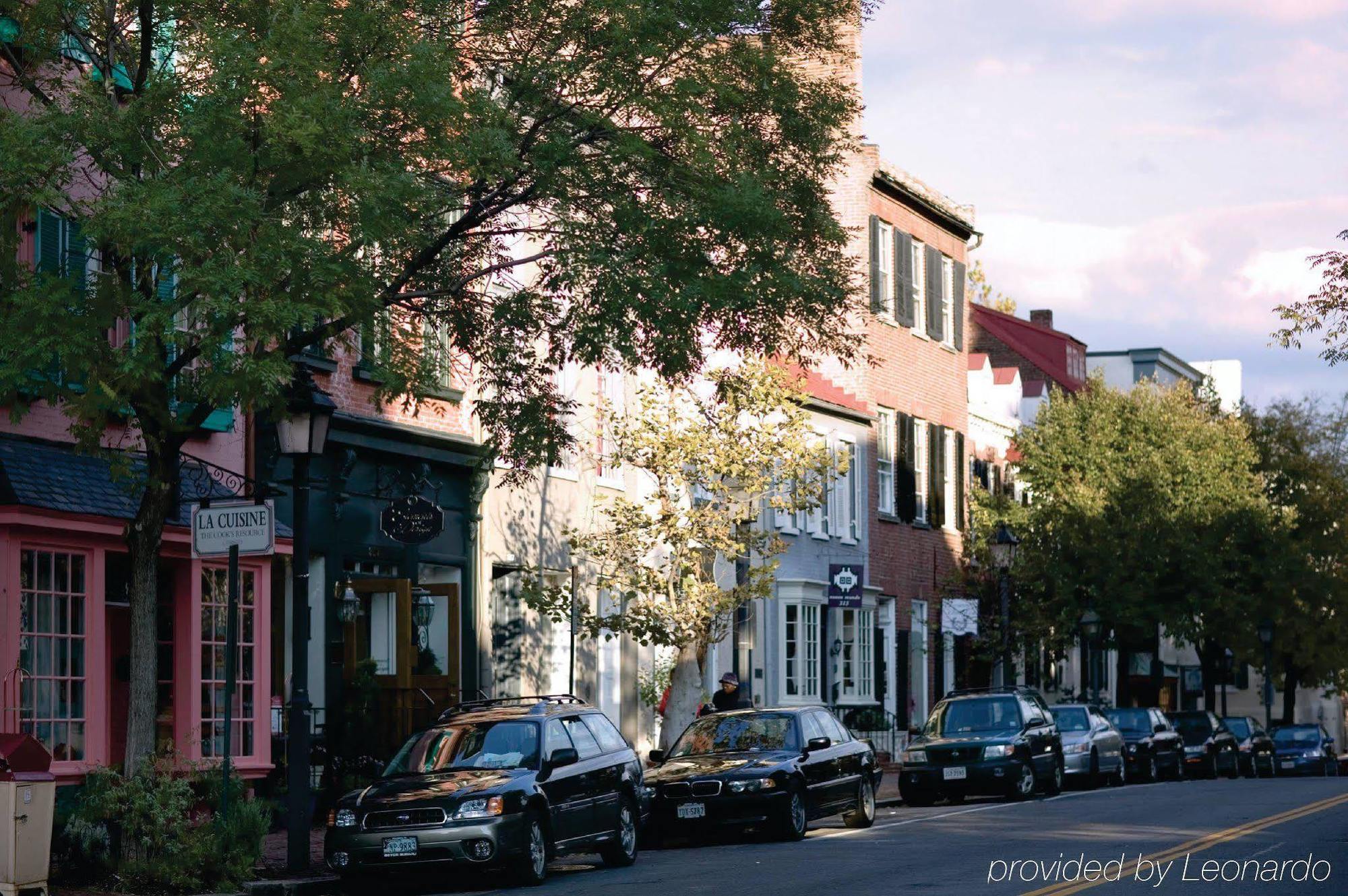 Club Wyndham Old Town Alexandria Hotel Exterior foto